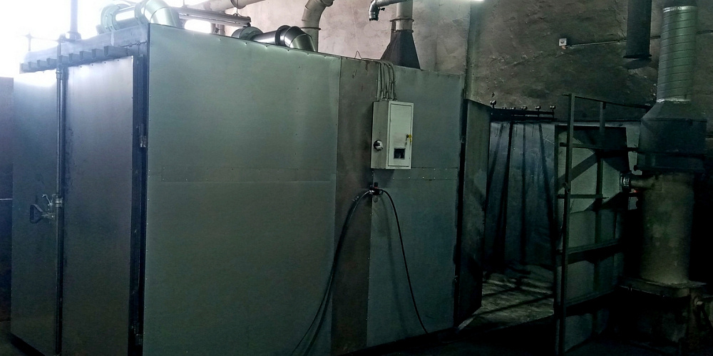 Малярный участок фабрики ДАУРА