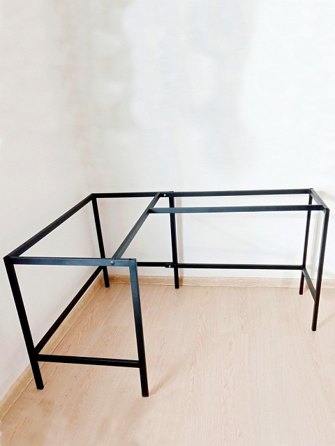 Подстолье угловое Daura СТРАТОС 120*150 см сталь