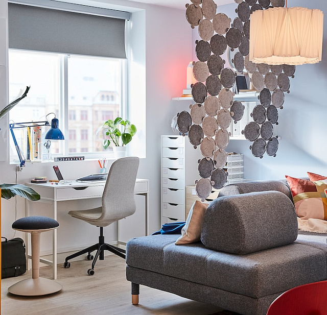 Столик туалетный Daura КАТРИН белый